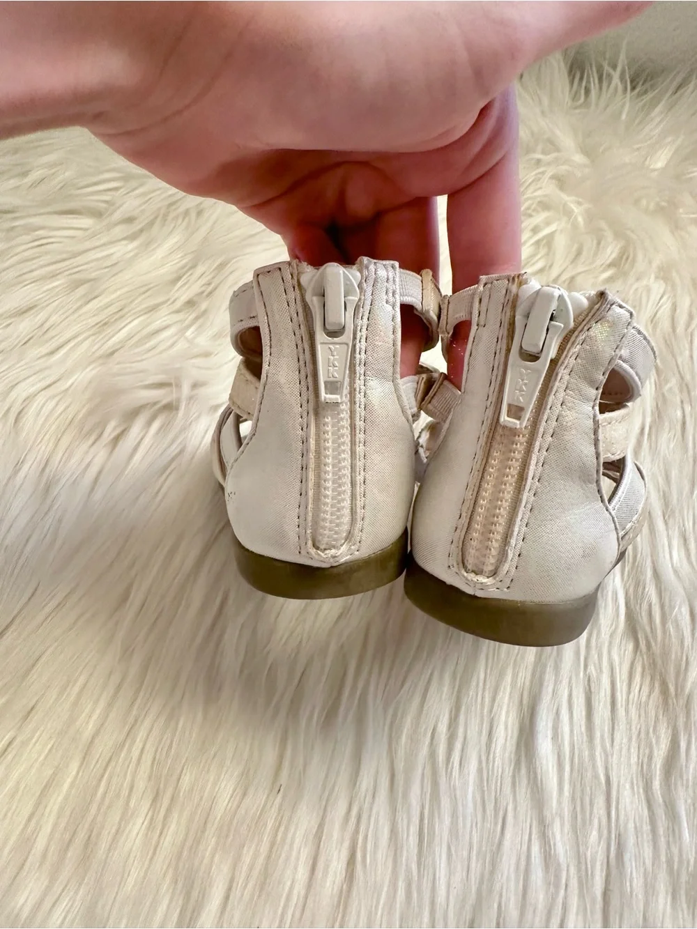 GLADIATOR BOW SANDALS